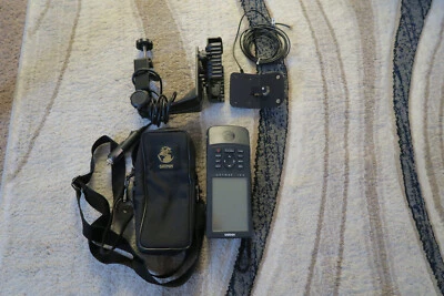 Garmin GPSMAP 195 Aviation GPS Bundle with case, antenna and mount - Image 1 of 4