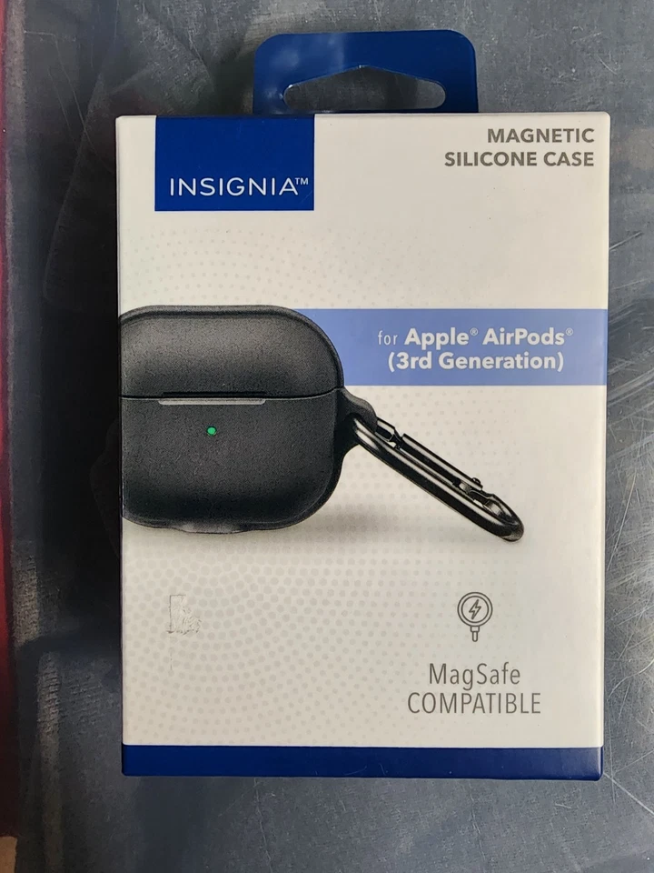Insignia - Funda Silicona Magnética para Apple AirPods (3ª Generación) - Negra Foto 1 de 2