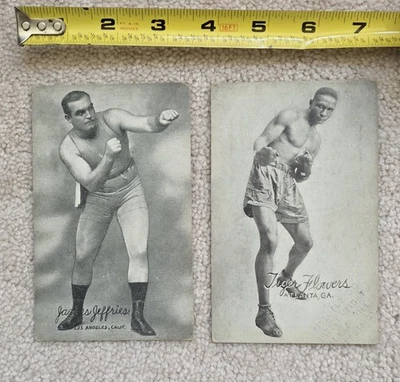1921 1923 LOTE DE 2 POSTALES RARAS DE CAMPEONES DE BOXEO JAMES JEFFRIES Y FLORES DE TIGRE Foto 1 de 4