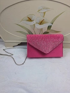 Beautiful beaded dark pink bag with chain strap - Picture 1 of 8