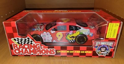 1998 Racing Champions 1:24 Lake Speed #9 Huckleberry Hound Cartoon Network Ford - Image 1 of 2