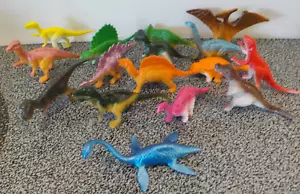 Mini 16 Pack Of Dinosaurs 3+  Kids Educational Toy And Party Favors New - Picture 1 of 6