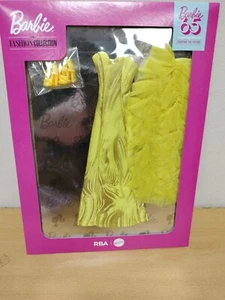 Christie Barbie #6 BARBIE THE FASHION COLLECTION DRESSES - Picture 1 of 5