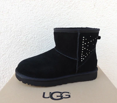Botas UGG NEGRAS CLÁSICAS MINI BLING DE GAMUZA/LANA DE OVEJA CON TACHUELAS, US 11/ EUR 42 ~ NUEVAS EN CAJA Foto 1 de 4