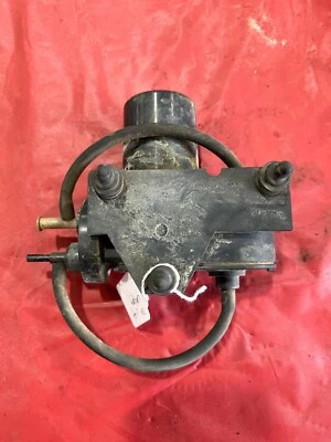 Dodge Ram Cummins 2500 3500 2004 5,9 L bomba de vacío lateral del pasajero Foto 1 de 4