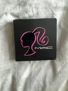 Barbie Loves MAC Cosmetics Blush Limited Edition Brand New - Picture 1 of 4