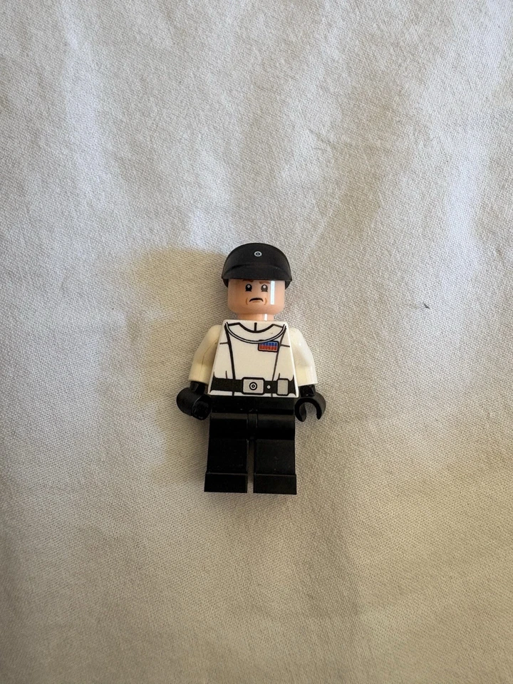 lego star wars Custom Imperial Officer - Immagine 1 di 1