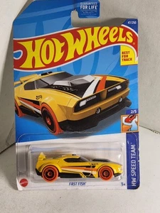 2022 Hot Wheels HW Speed Team 2/5 - FAST FISH - 47/250 - HCV61 - Picture 1 of 12