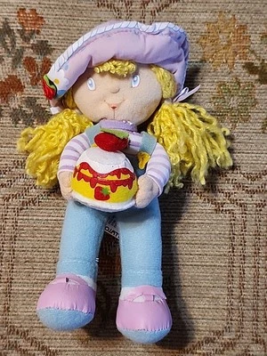 2004 ANGEL CAKE from Strawberry Shortcake 8" PLUSH Kelly Toy - Image 1 of 4
