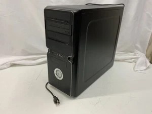 Gigabyte Gaming Desktop, 8gb Ram, 628gb 2x HD, Intel Core 2, Win 10, Nvidia 670 - Picture 1 of 5