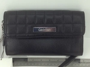 Women's CALVIN KLEIN Black LEATHER Handbag - $170 MSRP - Picture 1 of 8