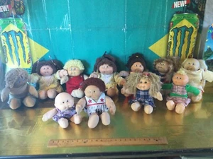 11  COLECO ORIGINAL CABBAGE PATCH DOLLS-COLLECTORS DOLLS LOT - Imagen 1 de 24