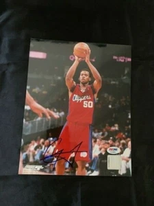 CLIPPERS COREY MAGGETTE AUTOGRAPHED 8" x 10" PHOTOGRAPH PSA DNA Z149989 - Picture 1 of 1
