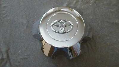 Fits 1993-1998 Toyota Land Cruiser chrome wheel center cap hubcap used 1 PC - Image 1 of 4