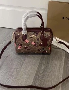 Coach Cy692 Roan Satchel Handtasche Signature Cherry Pattern Outlet NEU - Bild 1 von 9