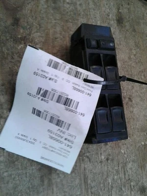 Interruptor de puerta delantera del conductor memoria LHD del conductor compatible con 06-14 GRAND CHEROKEE 2517308 Foto 1 de 2