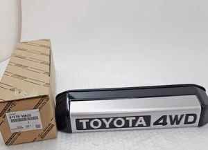 TOYOTA LAND CRUISER 70 Series Genuine OEM License Plate Lamp Cover 81276-90K02 - Picture 1 of 2