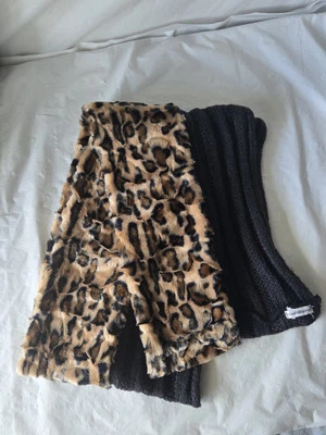 Croft & Barrow Mujer Infinity Bufanda Marrón Negro Estampado Animal Acrílico Imitación Piel Foto 1 de 4