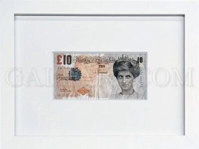 BANKSY "TENNER DI-FACED (BILLETE DE 10 GBP)" 2004 | STEVE LAZARIDES PROCEDENCE GALLART Foto 1 de 4