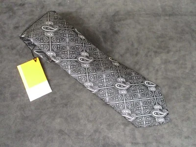 СОВЕРШЕННО новый Dan Smith микрофибры 3,25» черный с серый серый пейсли широкий галстук - Изображение 1 из 3