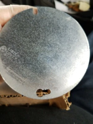 Appleton 8403 4" Redonda Caja Acero Cubierta, Plana/En Blanco últimas 2 fotos más información Foto 1 de 4