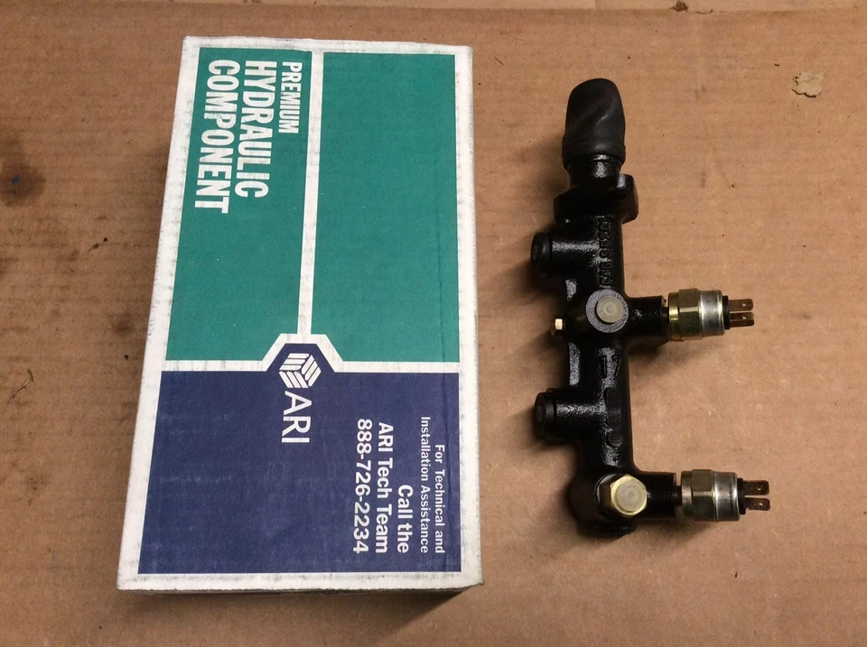 NUEVO ARI 83-96404 cilindro maestro de freno - se adapta a Volkswagen Rabbit 75-76 Foto 1 de 4