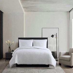 VERA WANG Double Diamond 3-Piece White Cotton Blend King Comforter Set - Picture 1 of 4