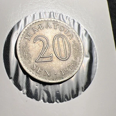 1976 Malaysia 20 Sen X1323 - Image 1 of 2