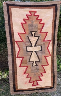 Antigua alfombra navajo nativa americana vintage 62" x 34" manta textil antigua Foto 1 de 4