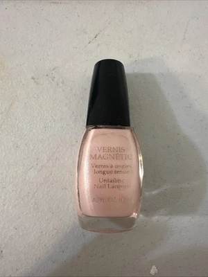 Esmalte de uñas cristalino rosa magnético Vernis nuevo Foto 1 de 3