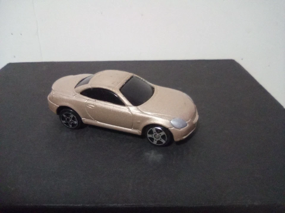Maisto Lexus SC 430 Gold Fresh Metal Speed Wheels Series 1:64 Diecast Car LOOSE - Image 1 of 1