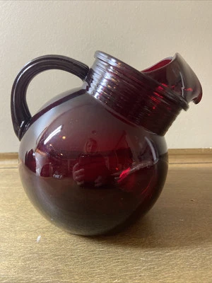 Vintage MCM Anchor Hocking Royal Ruby Red Tilted Swirl Ball Pitcher Ice Lip - Image 1 of 4