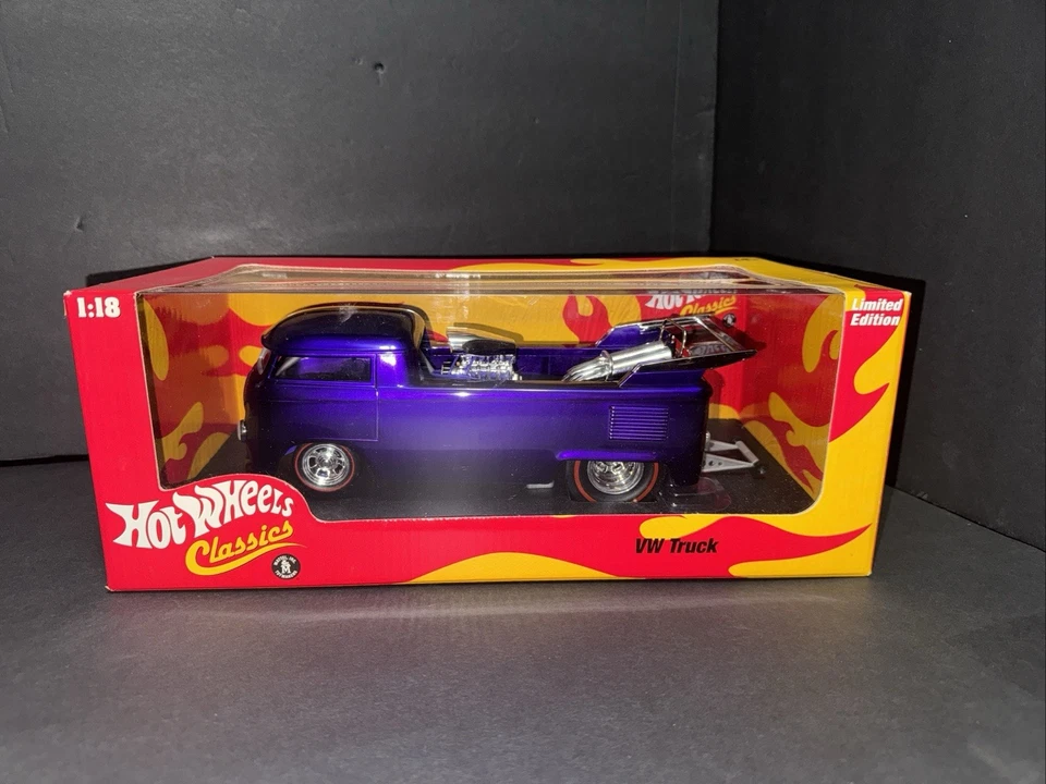 RARO Hot Wheels Classics VW Camión Coleccionista Coche Púrpura 1:18 Sellado En Caja COMO NUEVO Foto 1 de 1