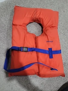 Stearns  Red  Adult Universal Life Vest,  - Picture 1 of 5