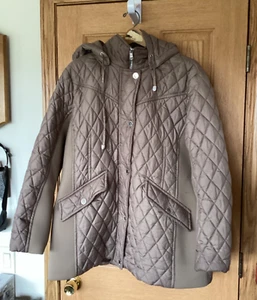 London Fog Ladies Beige XXL Quited Coat with Detachable Hood - Pre-owned - Picture 1 of 21