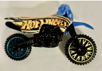 Hot Wheels MOTORCYCLE Waist lander 57cm 2007 - Image 1 of 2
