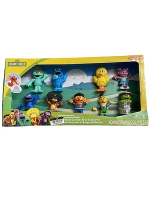 Figuras posables de lujo de Sesame Street Neighborhood Friends Elmo desaparecidas Foto 1 de 4