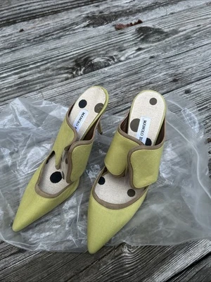 Manolo Blahnik Mules Chartreuse Polka Dot Vinyl Half Strap Heel EU 37 - Image 1 of 4