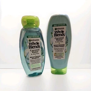 Garnier Whole Blends Coconut Water And Aloe Vera Shampoo & Conditioner Set - Picture 1 of 4