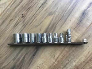 Snap On Tools 1/4" Drive 8 Pc SAE Shallow 6 Pt Socket Set TM Series Plus Swivel - Picture 1 of 7