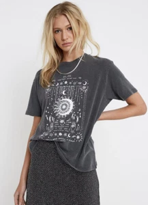 UO I See You T-Shirt Size LG - Picture 1 of 4