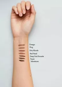 MAC Eye Brows Styler OMEGA 0.09 g New in box - Picture 1 of 2