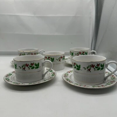 Gibson Everyday Christmas Charm-Delight-Holiday Charm - Juego de 4 tazas y platillos Foto 1 de 3