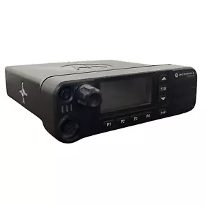Motorola AAM28TRN9KA1AN XPR 5550 40W UHF 450-512 MHz Mobile Two-Way Radio - Picture 1 of 7