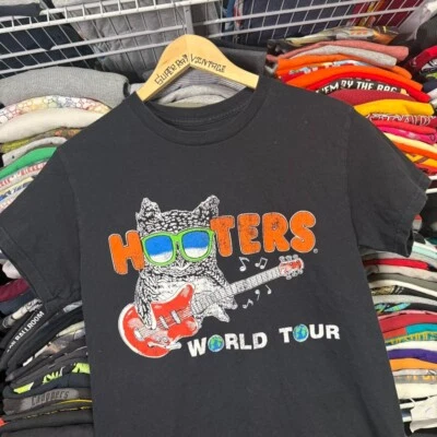 Camiseta Moderna Hooters World Tour S Foto 1 de 4