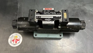 Válvula de control direccional accionada por solenoide Nachi, SS-G01-E3X-R-D1-E30 - Imagen 1 de 6