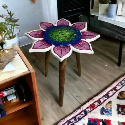 Beautiful Wooden Foldable Side Table/End Table/Plant Stand/Stool Kids Play - Image 1 of 4