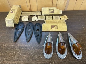 3 Vintage NOS 117-C Cab Marker Clearance Lights Chrome Plated Griffin Lamp Co - Bild 1 von 13