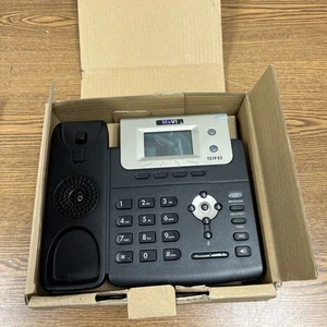 Teléfono IP de nivel de entrada de doble línea Yealink SIP-T21P E2 - Imagen 1 de 4
