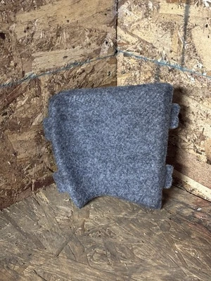 2006 BMW 325XI INTERIOR TAIL LIGHT COVER REAR DRIVER SIDE LEFT - Image 1 of 2